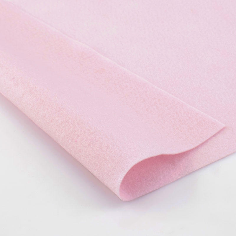 Листы фетра HEMLINE Hobby, 30 х 45 см х 1мм, цвет светлый сиренево-розовый фото 1 — PalitraMastera