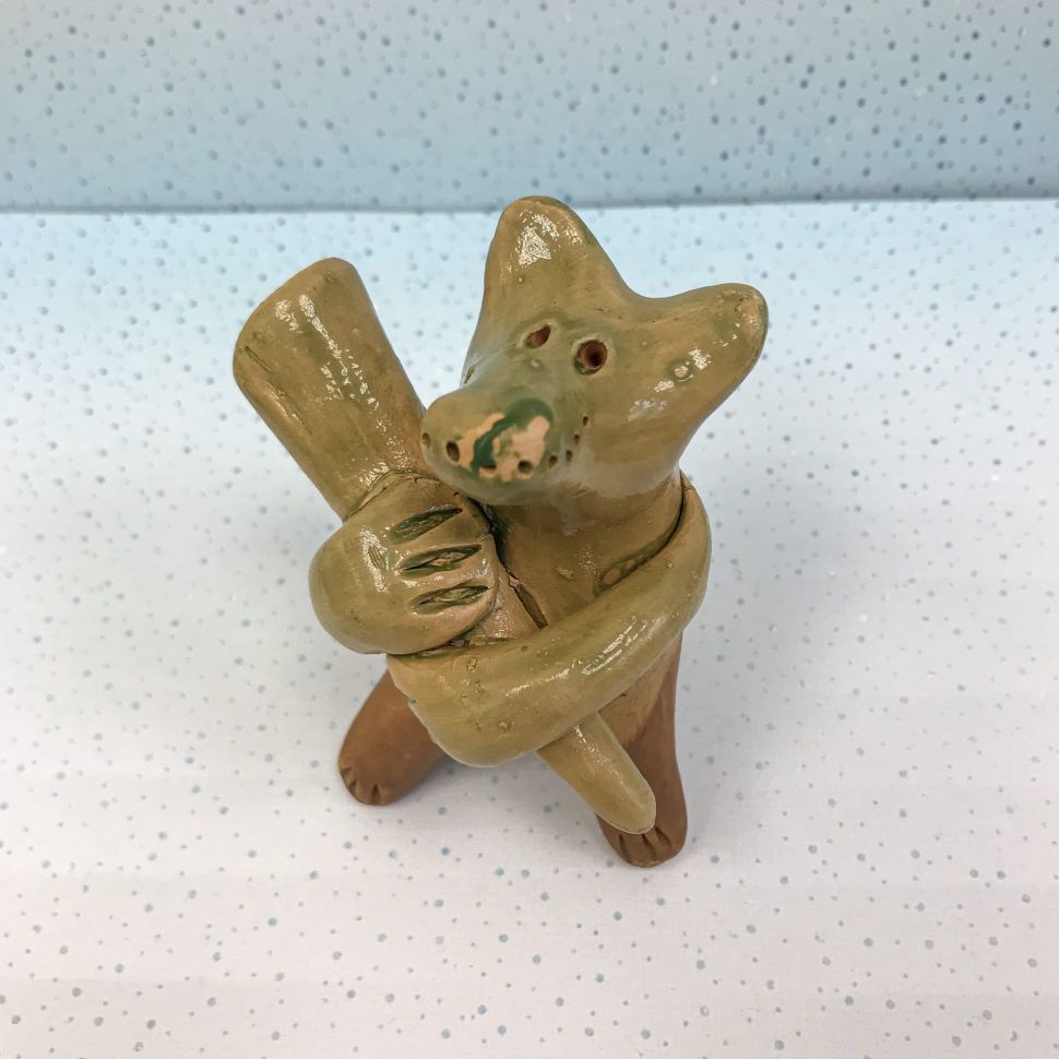 Медведь с дубинкой фото 1 — PalitraMastera