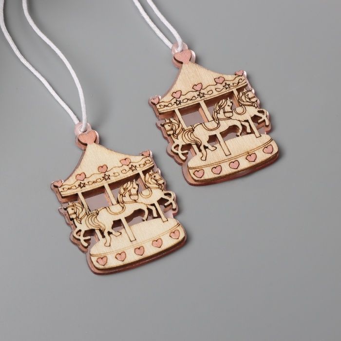 Декор для творчества дерево, пластик «Карусель с лошадками», зеркальный, набор 2 шт., 3.2х5.1 см — PalitraMastera