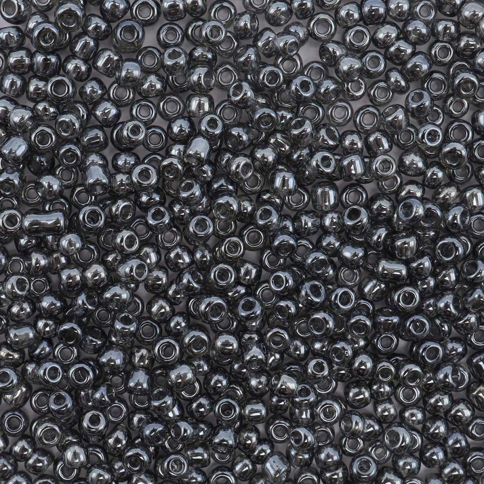 Бисер Astra&Craft 11/0, 20г (112 серый/прозрачный, глянцевый) фото 1 — PalitraMastera