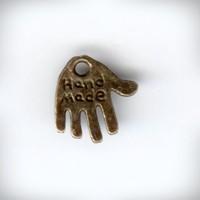 Подвеска металлическая &quot;ладошка hand made&quot; с колечком, размер 13x13x1 мм, упаковка 70 шт., цвет античная бронза — PalitraMastera