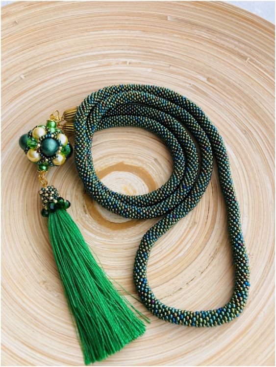 Лириат  с шаром и кисточкой — PalitraMastera