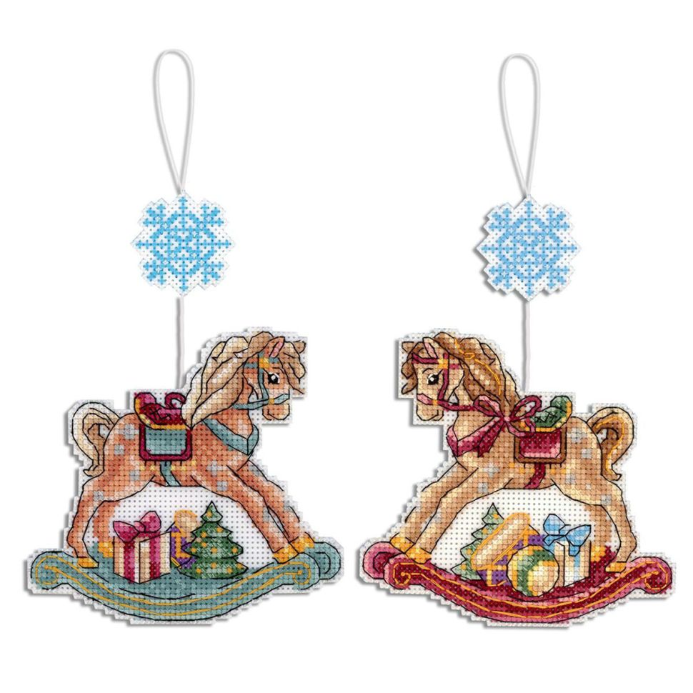 Р-856 Набор для вышивания на пластиковой канве МП Студия 'Лошадка' 11*11 см фото 1 — PalitraMastera