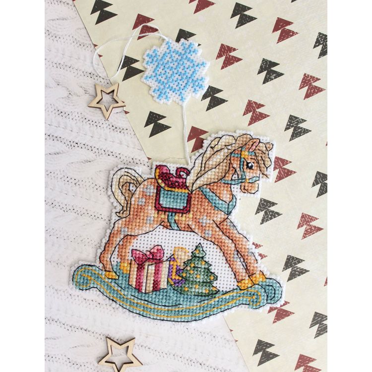 Р-856 Набор для вышивания на пластиковой канве МП Студия 'Лошадка' 11*11 см — PalitraMastera