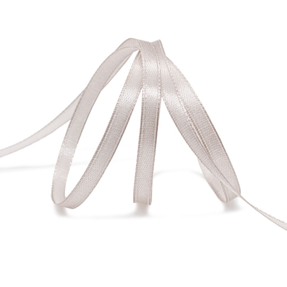 Лента атласная 0,6см*22,86м (146 кремовый) фото 1 — PalitraMastera