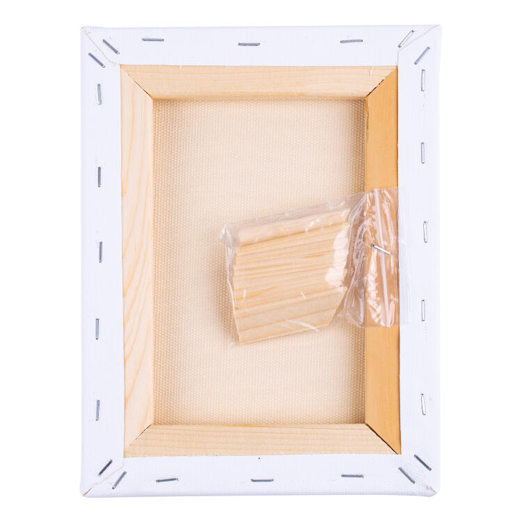 18х24 Холст грунтованный на подрамнике Сонет, 100%, хлопок, крупное зерно — PalitraMastera