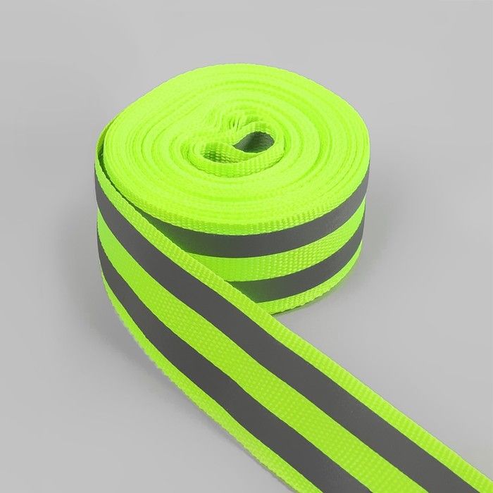 Светоотражающая лента-стропа, 20 мм, 5 ± 1 м, 2 полосы, цвет салатовый — PalitraMastera