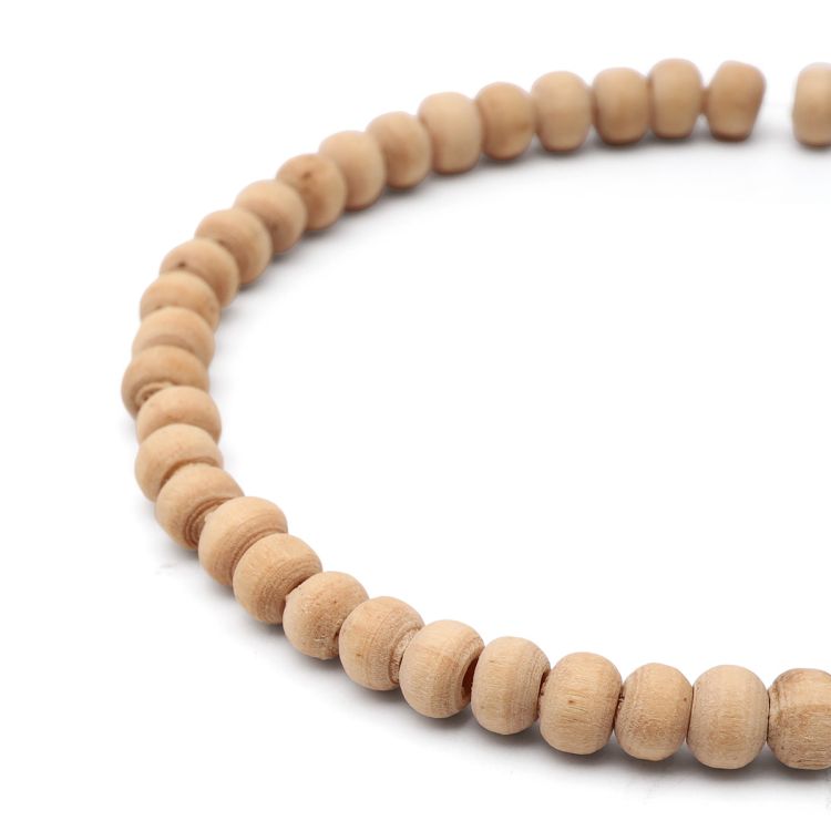 Бусины деревянные неокрашенные 4 мм,отв.1,5 мм, 10гр(~ 420шт ) &mdash; PalitraMastera