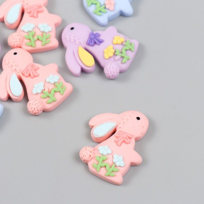 Декор для творчества пластик &quot;Зайчик с бантиком в цветах&quot; МИКС 2,9х2,4 см  9767053 — PalitraMastera