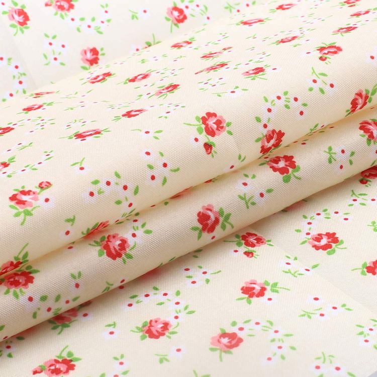 AR1014 Ткань в мелкий рисунок 50*50см, 100% полиэстер (С177 1 розы на бежевом) — PalitraMastera