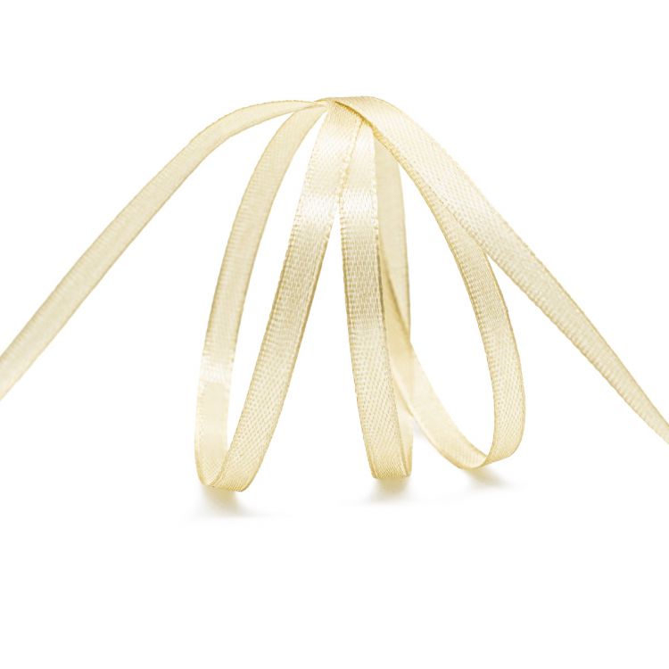 Лента атласная 0,6см*22,86м (053 кремовый) — PalitraMastera