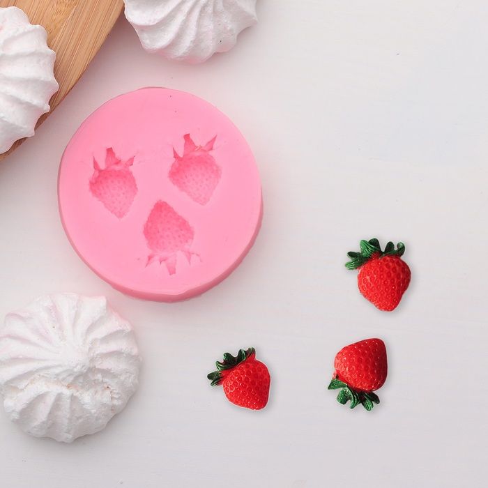 Молд силиконовый «Клубника», 5,55,5 см, цвет МИКС фото 1 — PalitraMastera