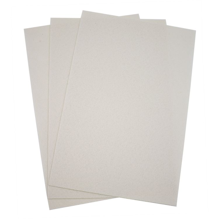 Фетр листовой жесткий, 1.0мм, 20х30см, 1 шт Astra&amp;Craft (AF826 молочный) &mdash; PalitraMastera