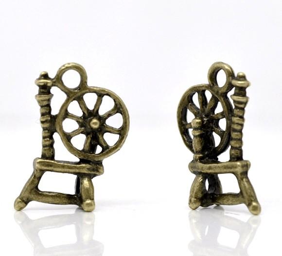 Подвеска &quot;Прялка&quot; 18x12mm (под античную бронзу) — PalitraMastera