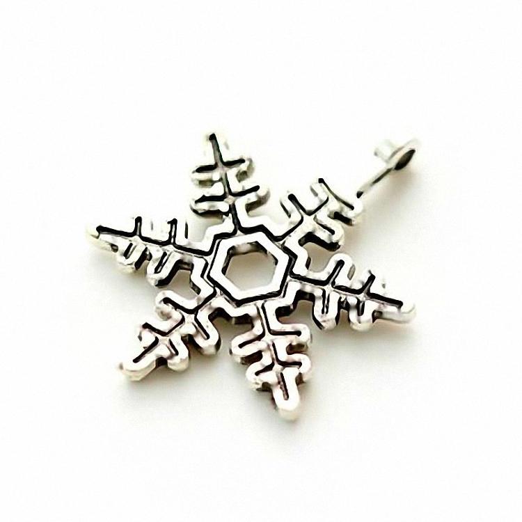 из набора металлических подвесок СНЕЖИНКА КЛАССИЧЕСКАЯ 18*21мм, 1шт — PalitraMastera