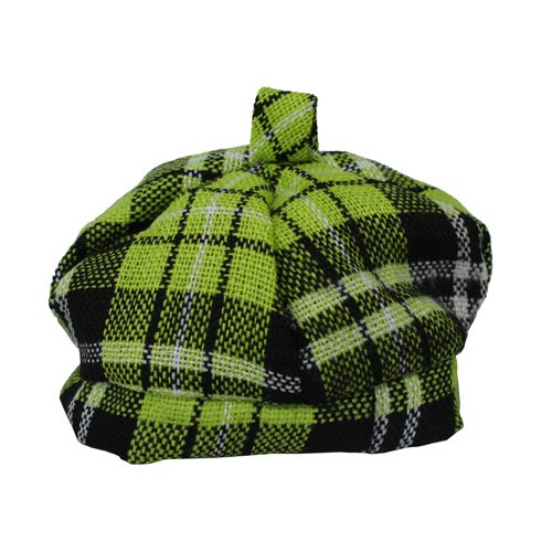 Шапка для куклы клетчатая 12*10 см (черно/зеленая) — PalitraMastera