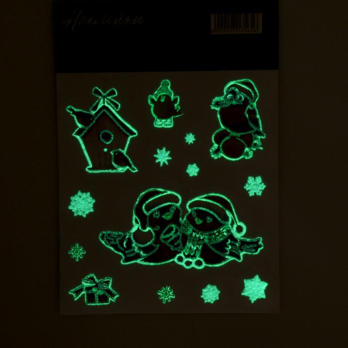 Наклейка со светящимся слоем «Праздничные снегири», 14,8 х 10,5 см — PalitraMastera