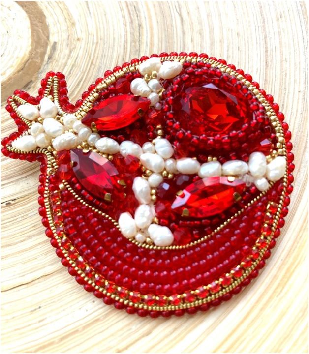 Брошь «Гранат» фото 1 — PalitraMastera