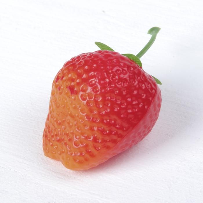 Муляж клубника 4*4,5 см (цена за 1шт, фасовка 10шт) 3601732 — PalitraMastera