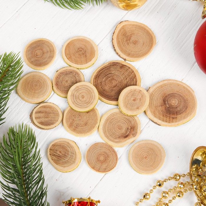 Новогодний декор "Спилы" размер спилов: от 2 до 14 см  3551366 фото 1 — PalitraMastera