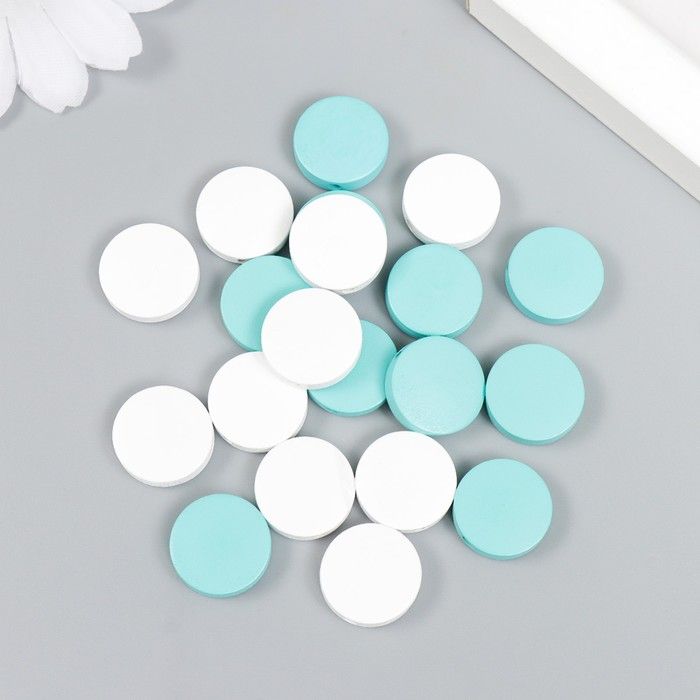 Бусины для творчества дерево "Плоский круг" набор 20 шт белый, бирюзовый 0,4х1,5х1,5 см  7829709 &mdash; PalitraMastera