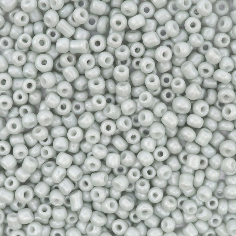 Бисер Astra&amp;Craft 11/0, 20г (975 светло серо-зеленый перламутровый) — PalitraMastera