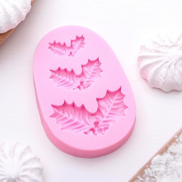 Молд силиконовый «Ягодки и листочки», 8,5*5,5 см, цвет розовый — PalitraMastera