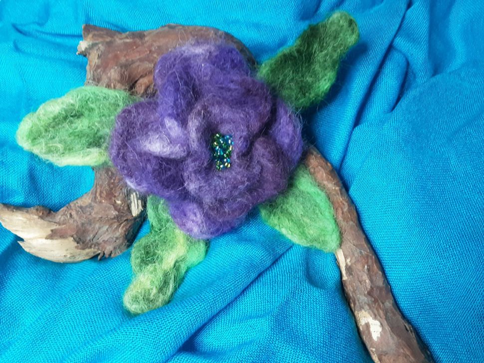 Фиолетовый цветок фото 1 — PalitraMastera