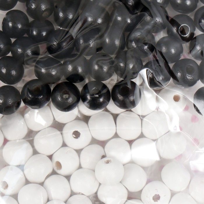 Бусины для творчества дерево "День и ночь" d-0,8 см, 2 цвета х 20 гр  7829726 &mdash; PalitraMastera